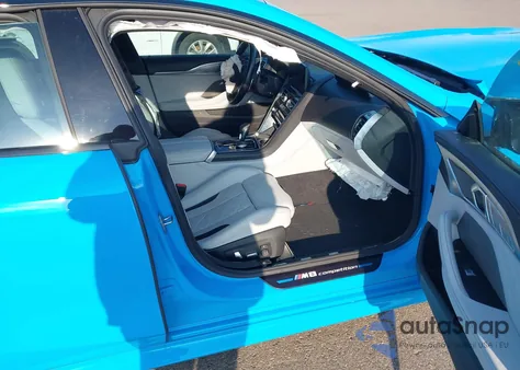 2023 BMW M8 Gran Coupe Competition z USA, uszkodzony, nr VIN WBSGV0C08PCK98424